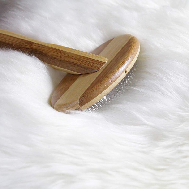 Outlavish Sheepskin Brush Rug Wool Carpet Cleaner Bamboo Wire Slicker Carding, Unmats Fur & Restores Like New, Longer Prongs, Stronger Design, To Fluff Fleeces, Sherpa, Macrame & Faux Fur Blankets - Image 3